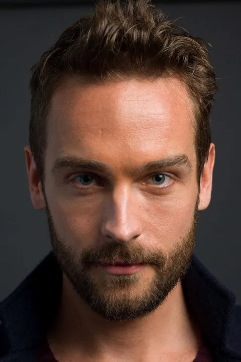 Tom Mison – fotografia
