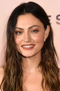 Phoebe Tonkin